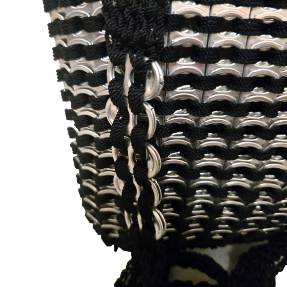 Soda Pop Tabs and Crochet black silver crossbody handbag purse - Picture 7 of 12